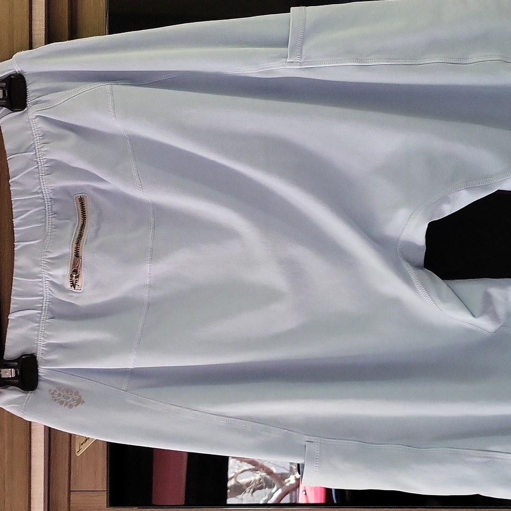 "Hot Shot Pants", By "Free People Movement" In "Oxford Blue" 🩵 - Picture 9 of 16